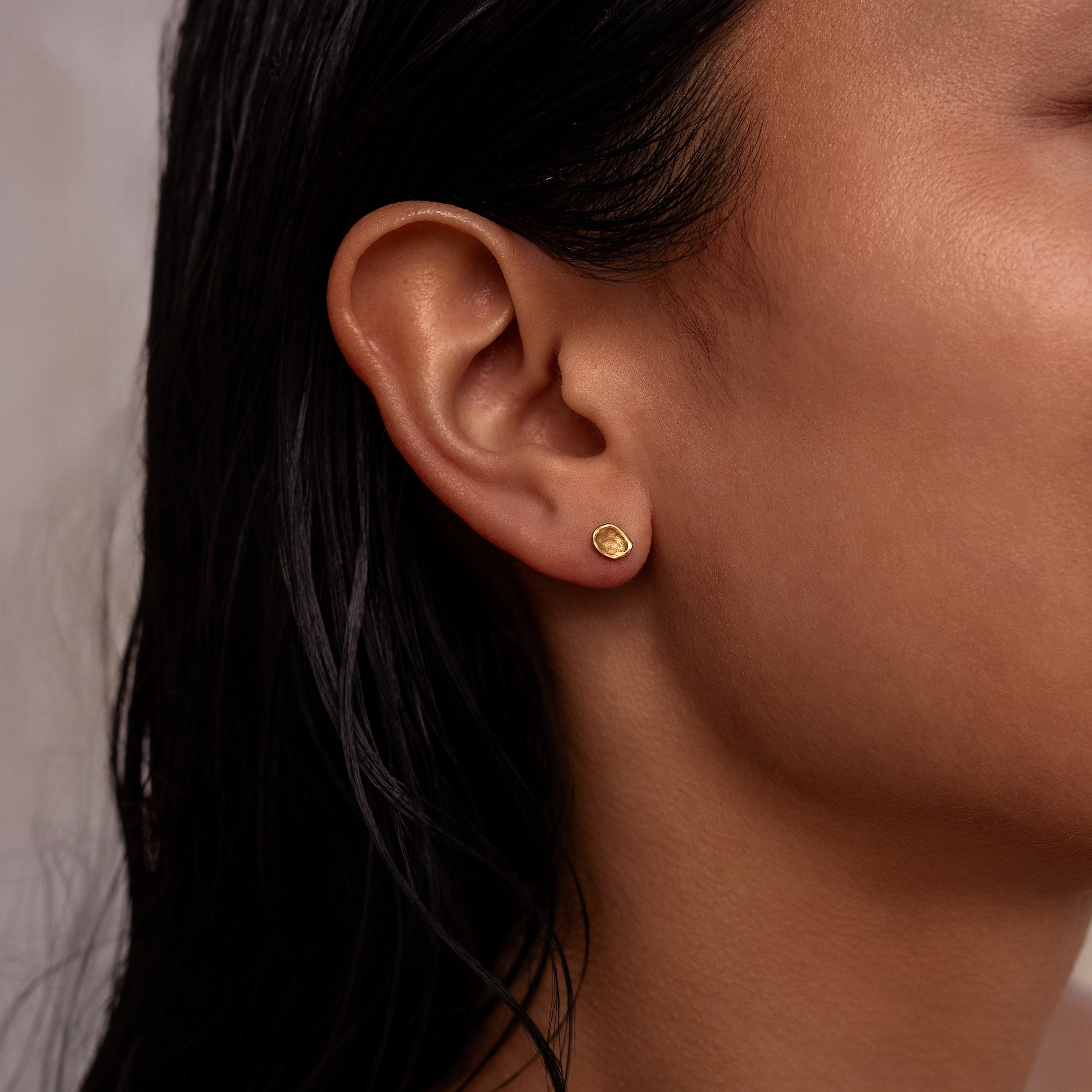 COMO Sculpted Studs