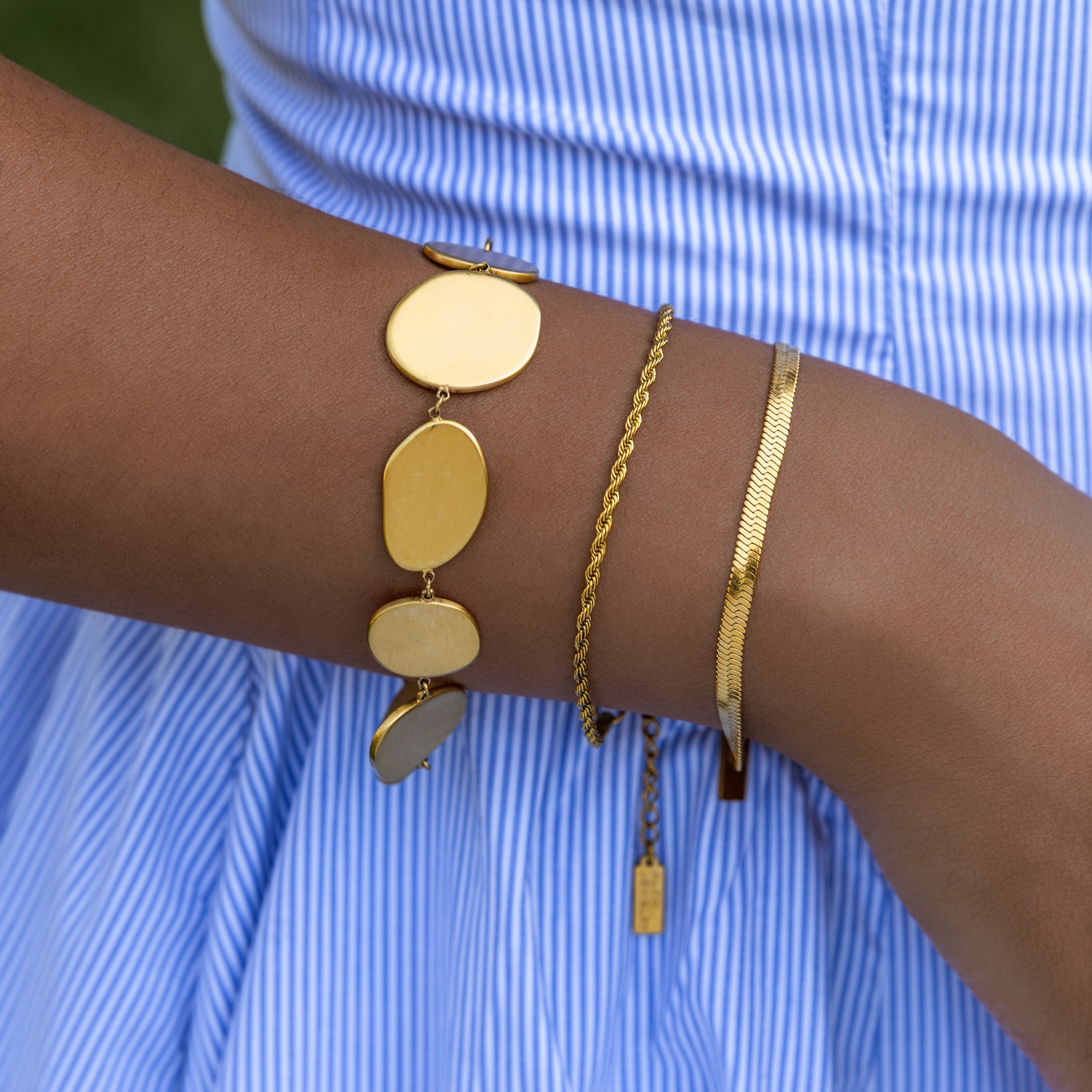 CASSIS Disc Bracelet