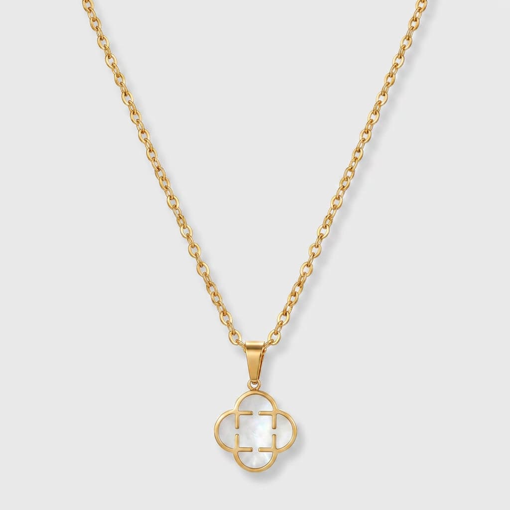 VENDÔME Clover Necklace