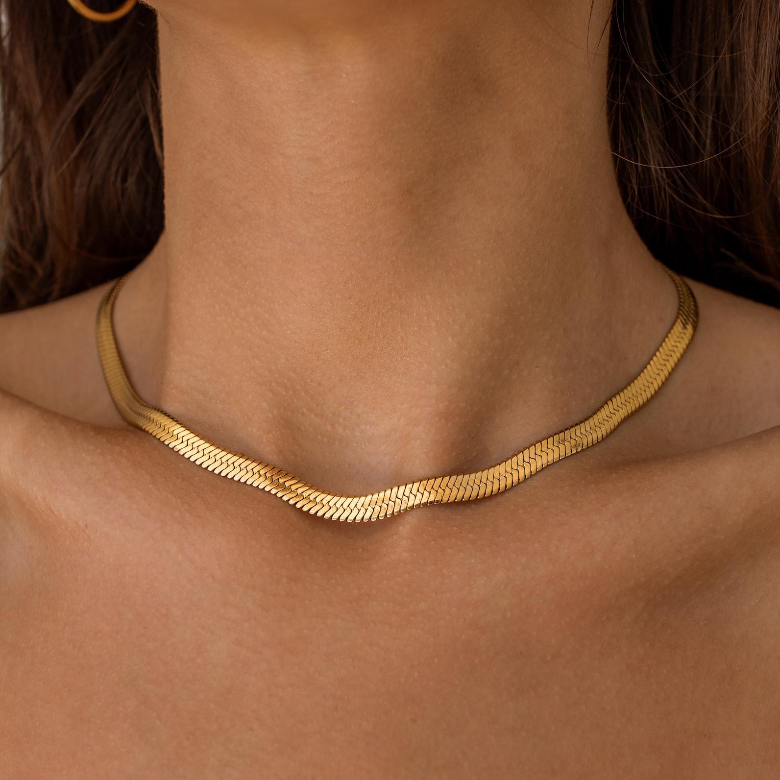 MENORCA Bold Chain Necklace