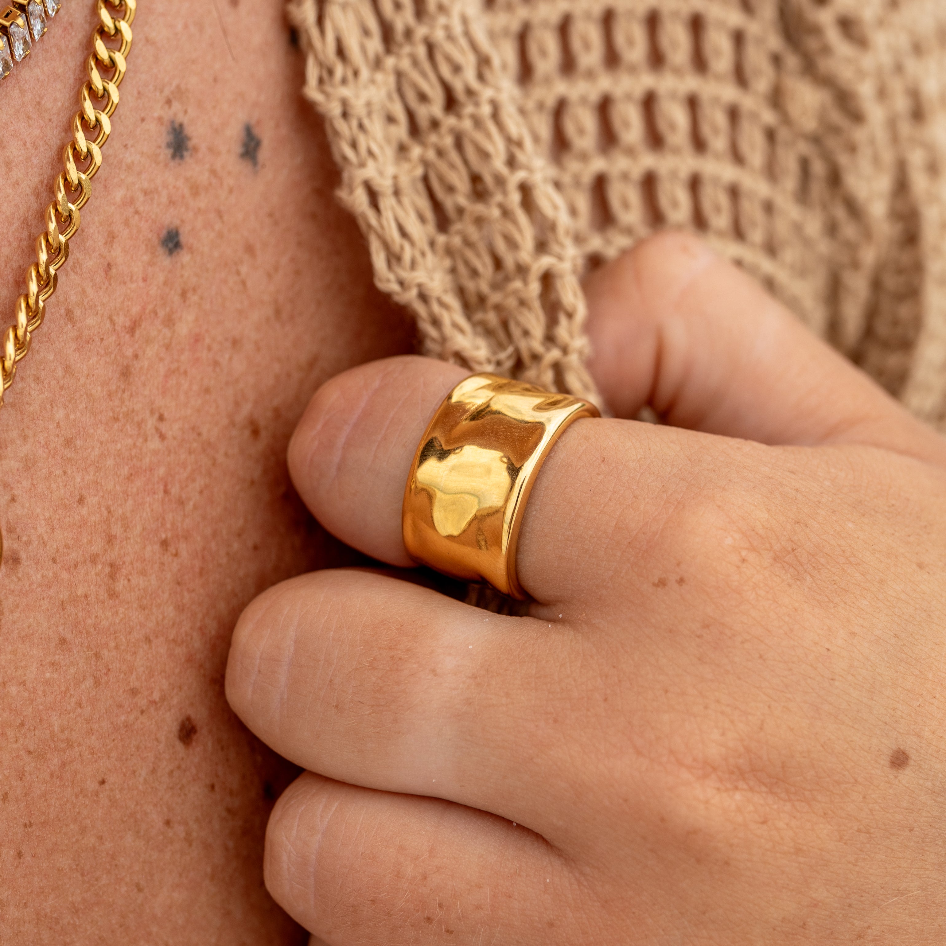 FLORENCE Dome Ring