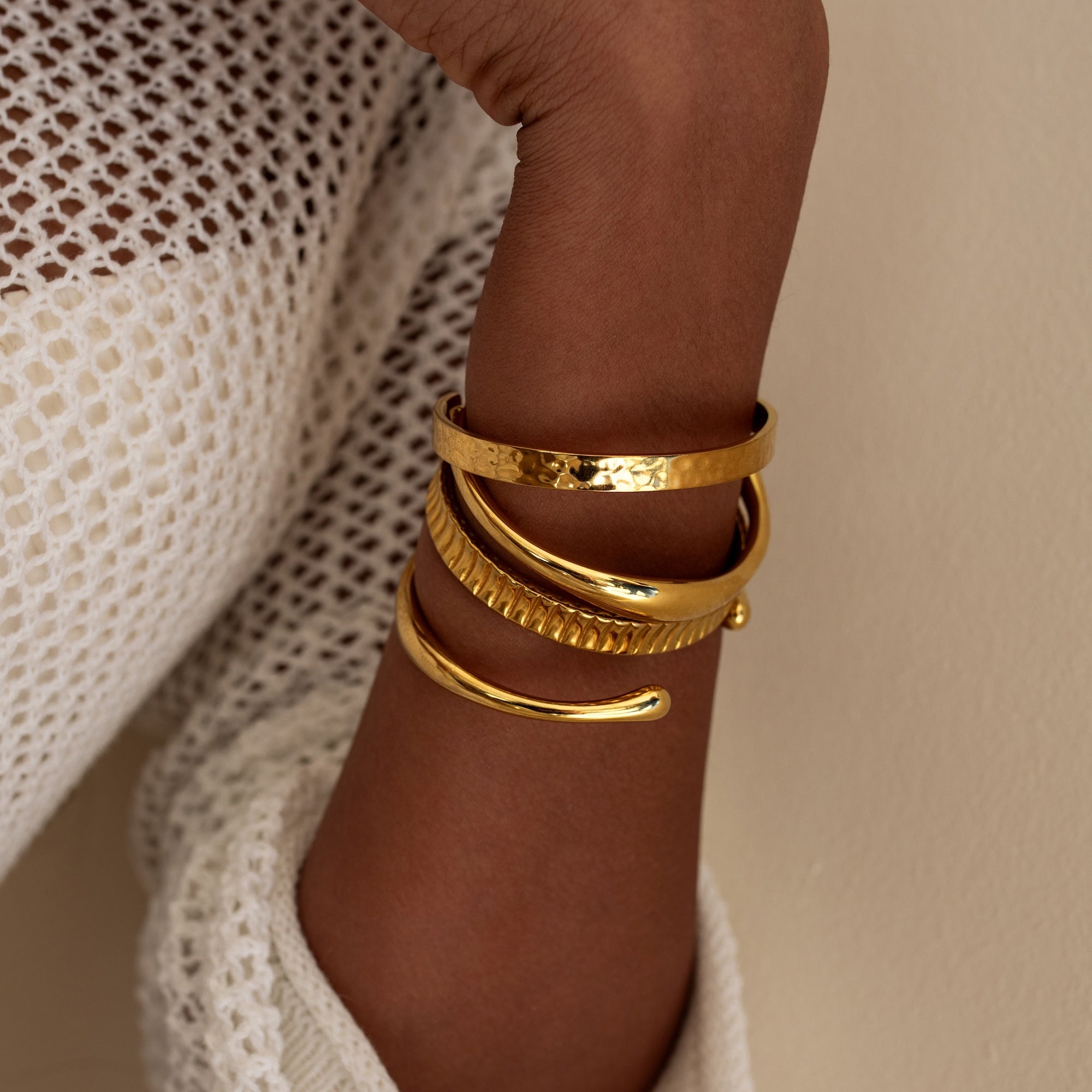 COMO Sculpted Cuff