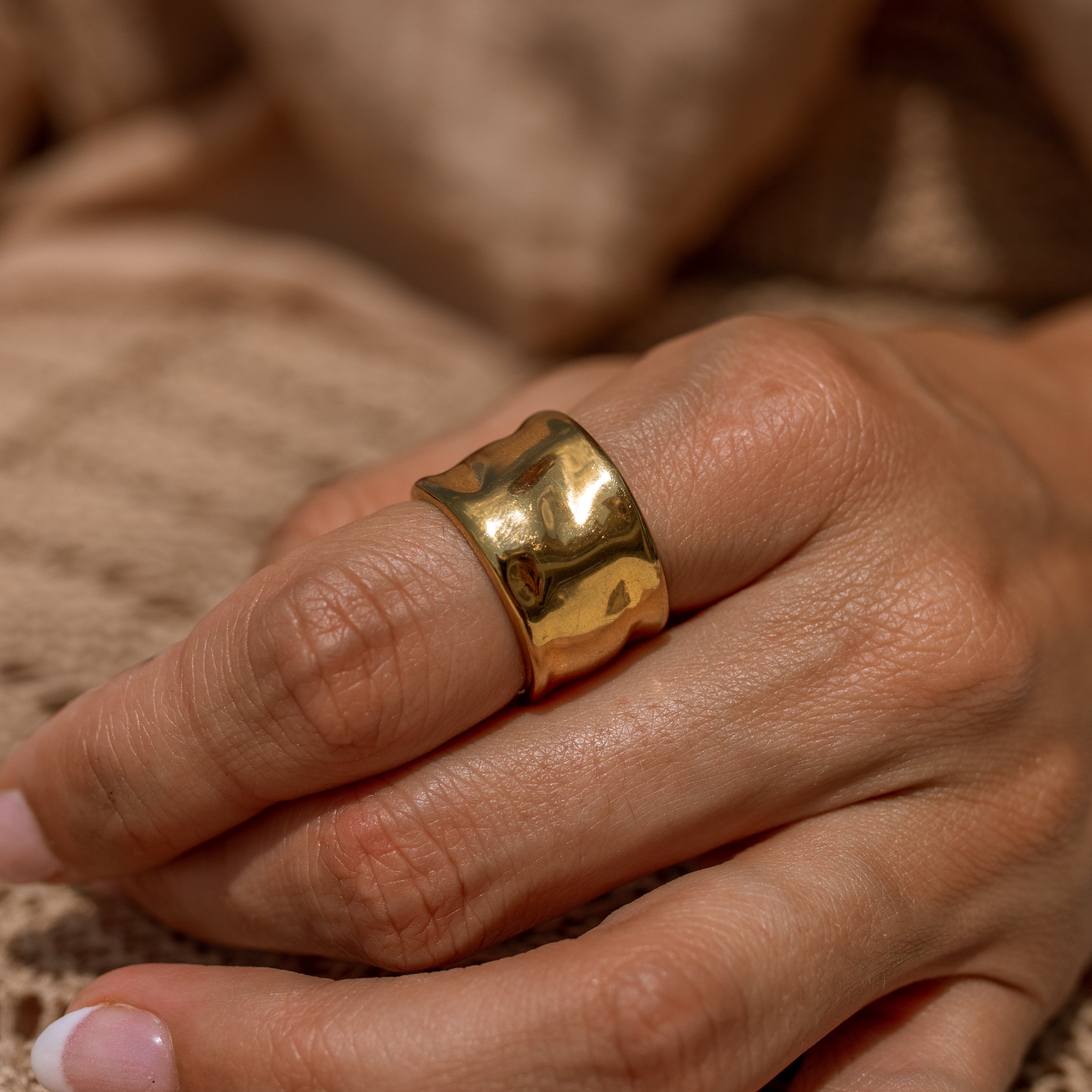 FLORENCE Dome Ring