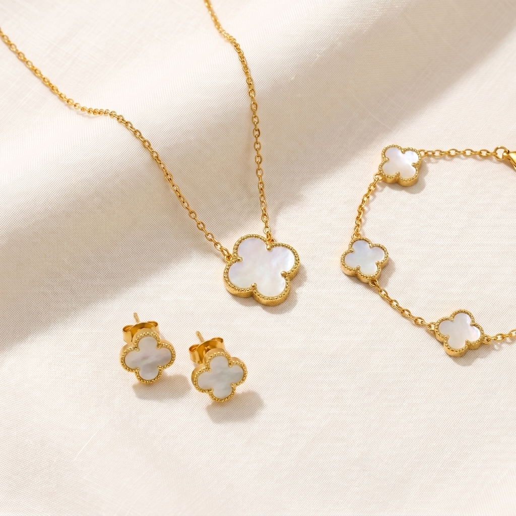 Clover set — White