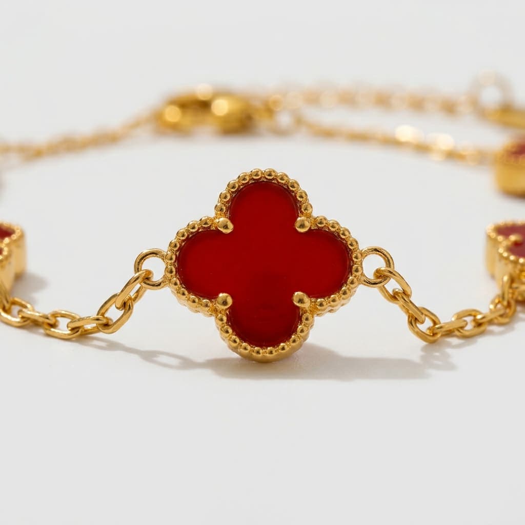 VERSAILLES Clover Bracelet